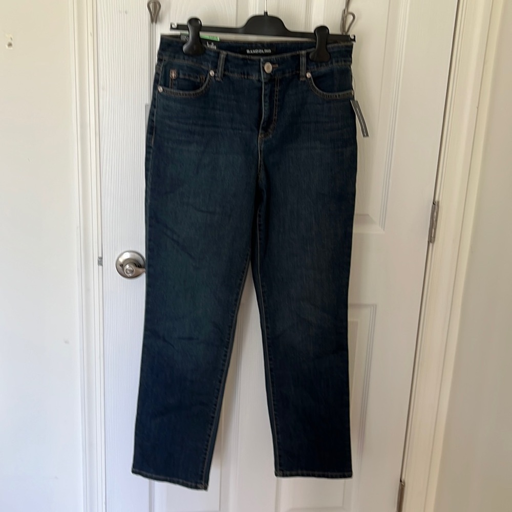 Bandolino Mandie jean 8S straight leg stretch support